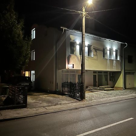 Apartmani Gandi Bihać Exteriér fotografie